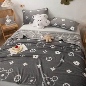 Küçük Battaniye Klimalı Yaz Kadife Battaniye Mercan Şekerleme Battaniye Flanel Kanepe Ile Kaplı (Yurt Dışından)