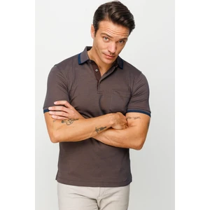 Desen Triko Erkek Polo Yaka Yakası ve Kolu Triko Cepli T-Shirt Kahve