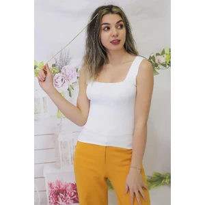 Kadın Beyaz Kare Yaka Triko Atlet Bluz Crop Standart Beden