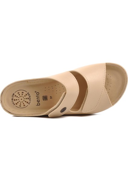 15.009 Bej Kadın Dolgu Topuk Terlik indirimleri