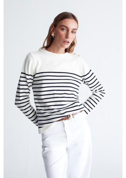 Styleboom x Peraluna Audrey Pullover Omzu Düğmeli Çizgili Organik Pamuk Mevsimlik Kadın Triko Kazak ekru/lacivert