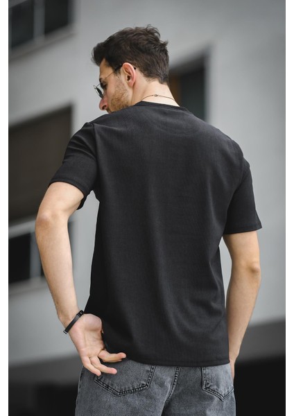 Unexplored Baskılı Comfort Fit Bisiklet Yaka Likralı Erkek Tshirt fırsatları