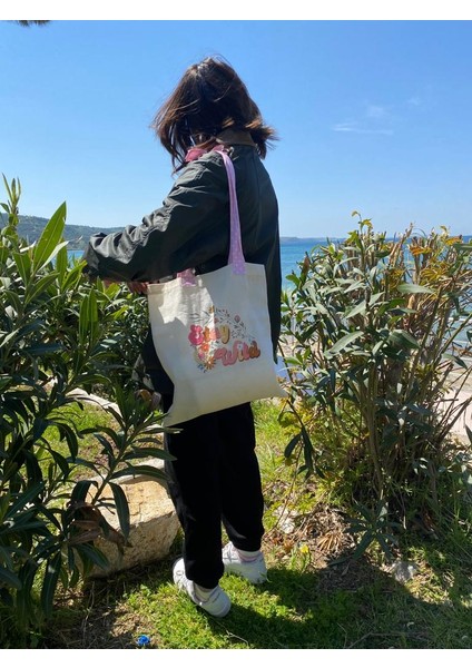 Pembe Puantiyeli Çanta fırsatları