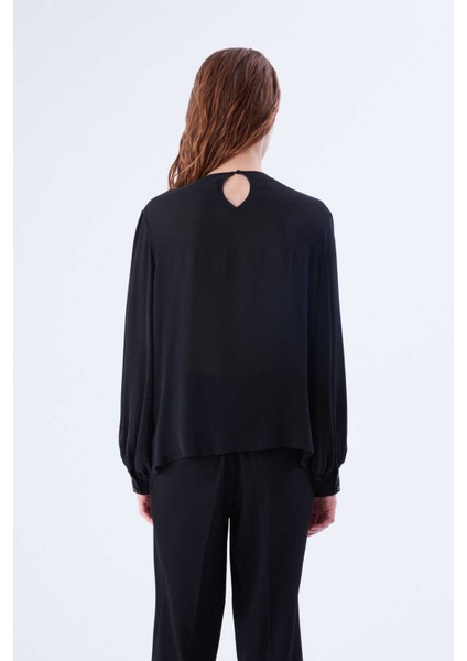 Volanlı Ipek Bluz Siyah K2213059_001 fiyatları