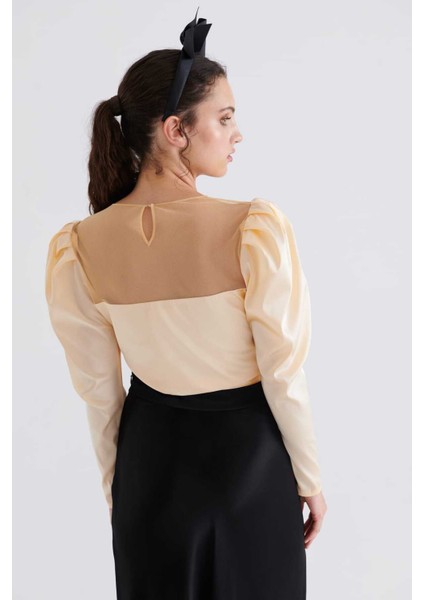 Tül Detaylı Bluz Bej K2313033_024 fiyatları