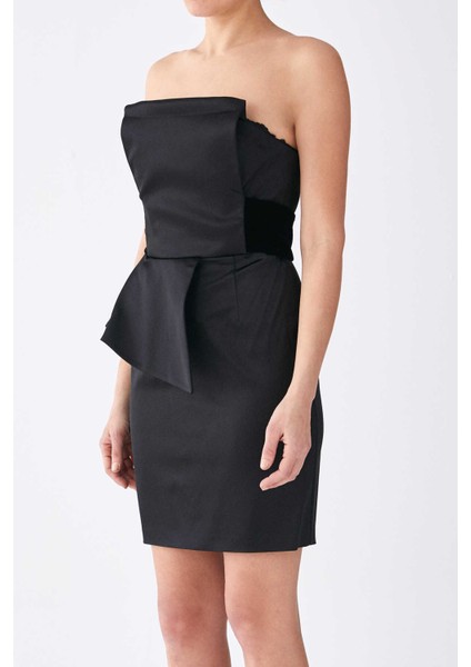 Bel Detaylı Straplez Mini Abiye Elbise Siyah K1711079_001