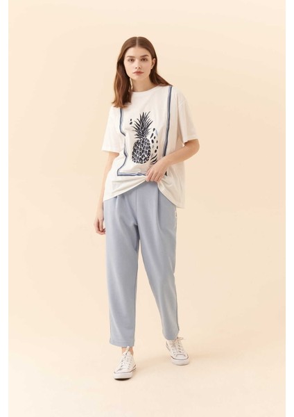 O Yaka Baskılı T-Shirt Beyaz Y2354108_002 modelleri