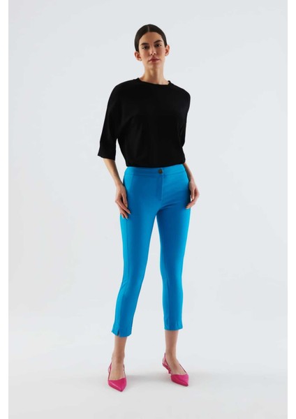 Kısa Paçalı Düğmeli Kadın Pantolon Turkuaz Y2212074_029 modelleri
