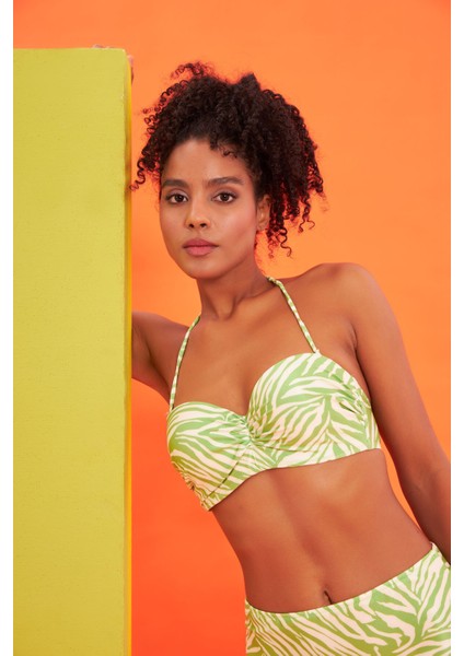 Yeşil Zebra Desen Straplez Tek Üst Bikini