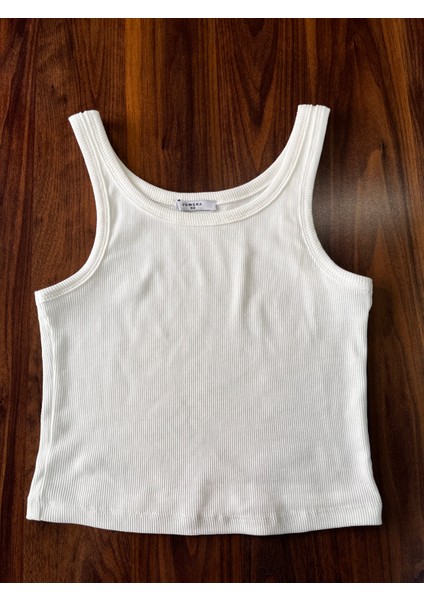 Halter Yaka Crop