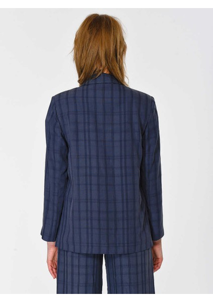 Crep Detaylı Kareli Kadın Ceket Lacivert Y1916005_015 indirimleri