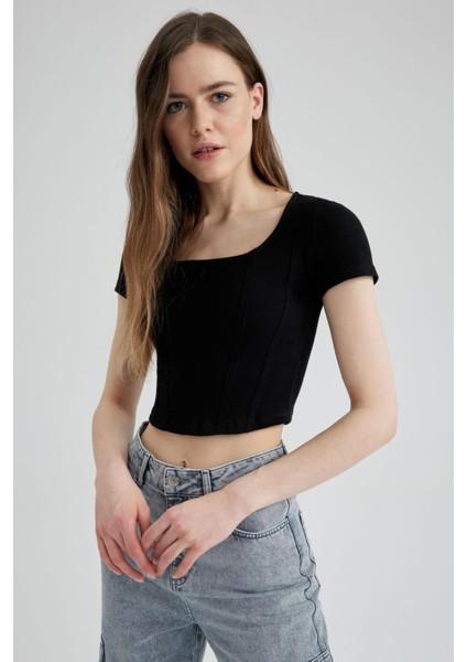 Fitted U Yaka Basic Kısa Kollu Crop Tişört A0387AX23SP