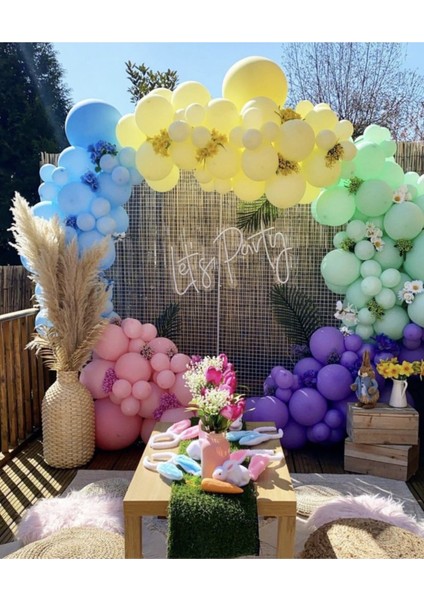 Makaron Balon Renklerde Balon Zinciri