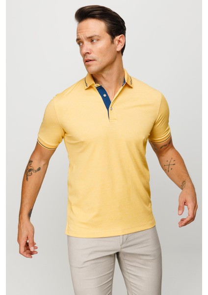 Erkek Polo Yaka Yakası ve Kolu Triko T-Shirt Sarı indirimleri