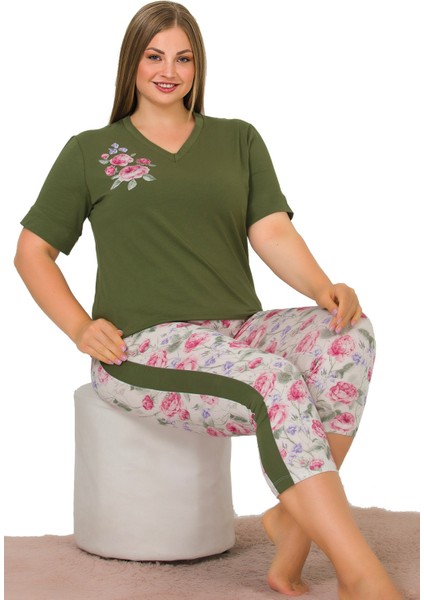 Yeşil Renk ve Çiçek Desenli Lady 10644 Battal Büyük Beden Kapri Pijama Takımı fiyatları