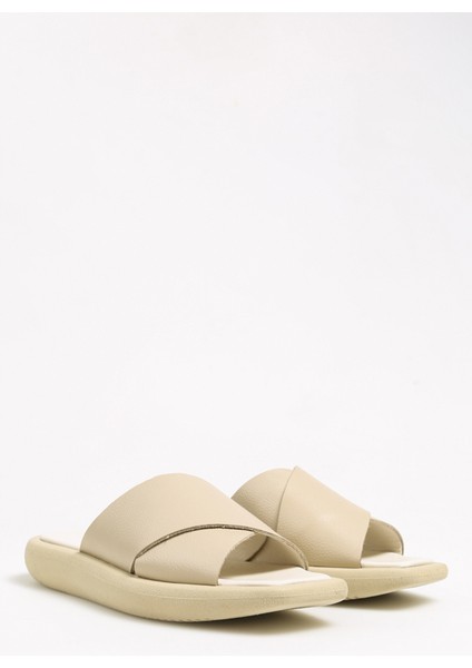 Bej Kadın Terlik Aurora