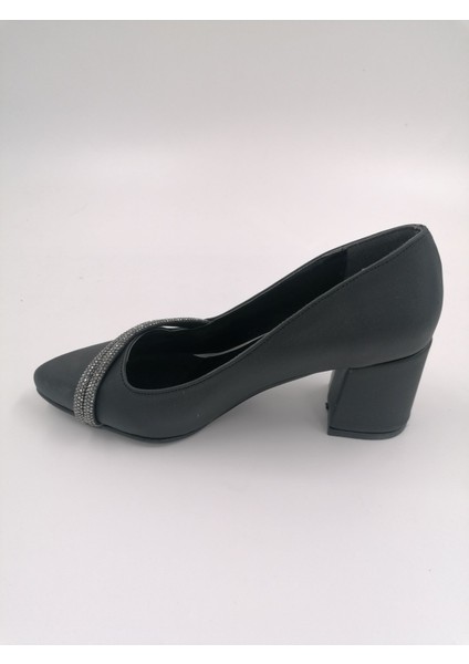 Emily Siyah Saten Taşlı Topuklu Abiye Ayakkabı fiyatları
