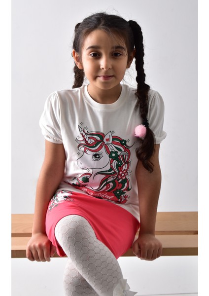 Kız Çocuk Baskılı T-Shirt-Etek Takımı