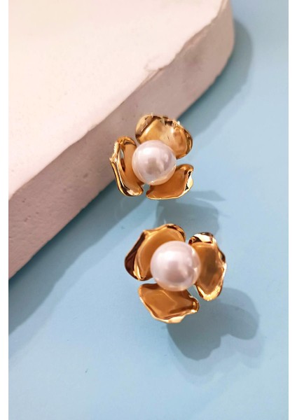 Blooming Incili Çiçek 925 Gümüş Çivili Küpe fırsatları