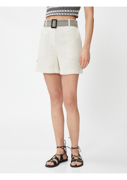 Melis Ağazat x Koton - Kemerli Keten Şort modelleri