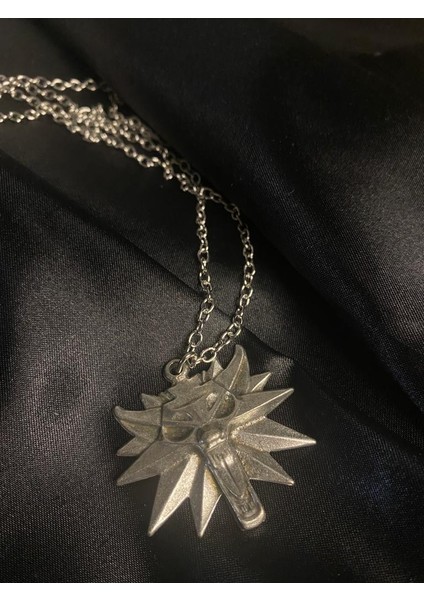 Witcher 3 Witcher The Wild Hunt Madalyon Kolye Metal Alaşım Zamak Döküm Saf Gümüş Kaplama 60 65CM