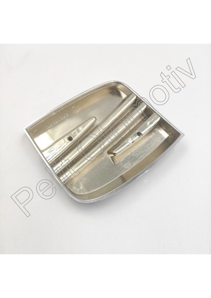 Pelit Otomotiv Seat  Leon Ön  Panjur  Arması  Logo 5P0853679