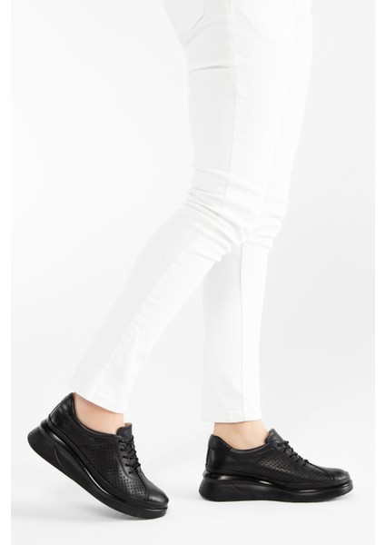 Kadın Derı Comfort Ayakkabı 824 3537 Bn Ayk Y23