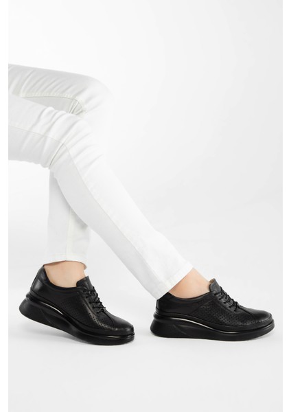 Kadın Derı Comfort Ayakkabı 824 3537 Bn Ayk Y23 fırsatları