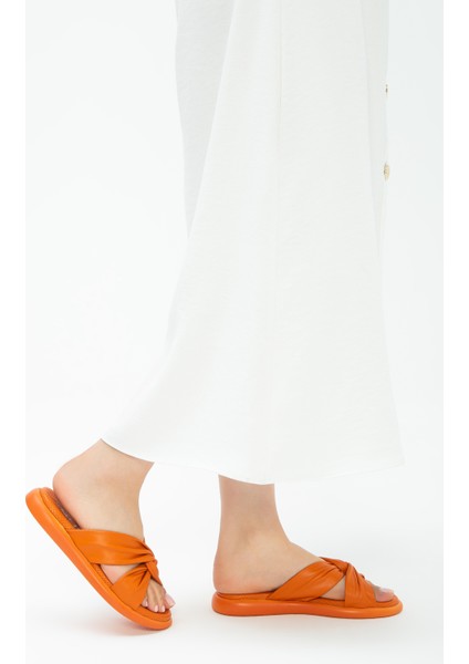 Kadın Derı Duz Terlik Terlik 878 25 Bn Trlk Y23 fiyatları