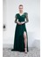 Yeşil Kolu Pullu Yırtmaçlı Abiye Elbise 1