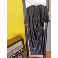 Deseo Boutique Kadın Siyah Renk Ince Saten Elbise