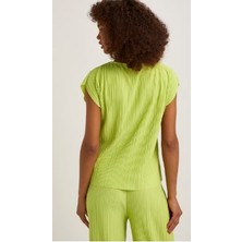 Kübra tekstil Kadın Yeşil Piliseli Bluz KT002178