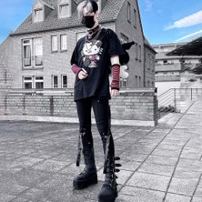 Favorim50Ton Anime Gothic Hello Kitty Siyah (Unisex) T-Shirt