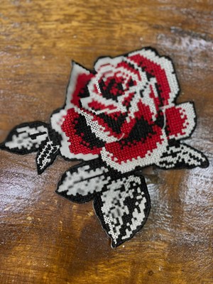 Gönülden Tasarım 17X18 cm Ütü Ile Yapışan Kanaviçe Işlemeli Ğül Çiçek Aplike Arma Yama Dikiş Aksesuarı
