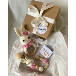 Tiny Wood Hoşgeldin Bebek, Yeni Doğan Kız Bebek Isimli Emzik Askısı Hediye Seti, Bebek Hediyelik