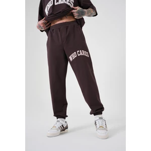 Relaxed Who Cares Baskılı Jogger Alt Eşofman Kahve