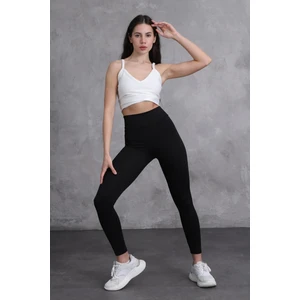 Kadın Siyah Yüksek Bel Slim Fit Dar Paça Tayt