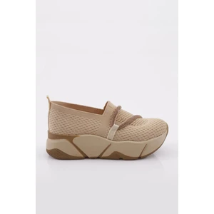 M030 Kadın Taş Ipli Kalin Taban Sneaker