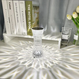 Lw-5 Şarjlı Kristal Elmas Masa Lambası Dokunmatik Romantik Akrilik LED Gece Lambası