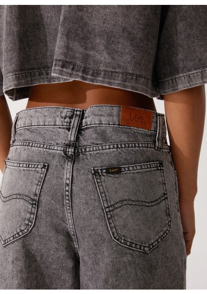 Yüksek Bel Geniş Paça Rahat Kadın Denim Pantolon L32A003035