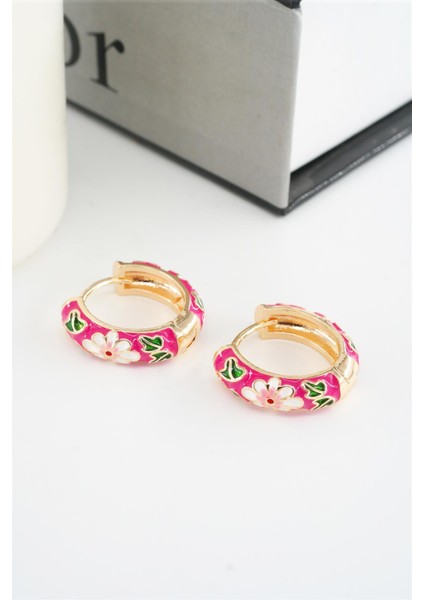 Kadın Özel Seri Mineli Çiçek Motifli Kararmaz 2 cm Halka Küpe Seti