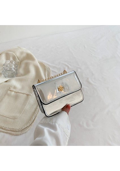 Öğrenci Zinciri Küçük Kare Çanta (Yurt Dışından)