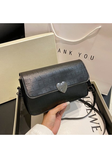 Basit Zincir Omuz Küçük Kare Çanta (Yurt Dışından) modelleri