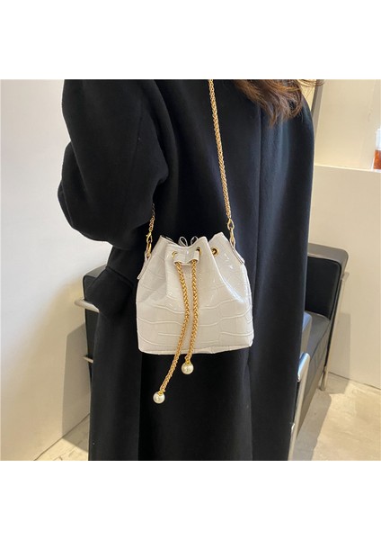 Sade Tasarım Omuzdan Askili Çanta (Yurt Dışından) fiyatları