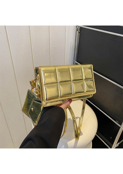 Mizaç Basit Moda Yüksek Işık Lazer Küçük Kare Çanta (Yurt Dışından) fiyatları