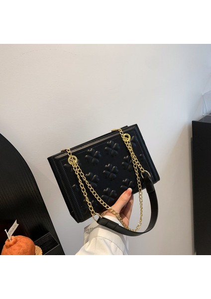 Yeni Askılı Çanta (Yurt Dışından) modelleri