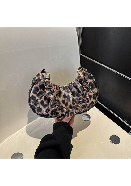 Kişilik Moda Basit Omuz Çantası Çanta Ilkbahar ve Yaz Kırmızı Koltuk Altı Çantası (Yurt Dışından) fiyatları