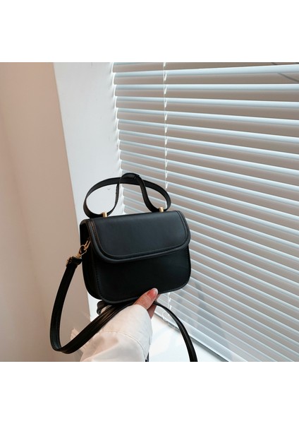 Omuz Askılı Küçük Kare Çanta (Yurt Dışından)