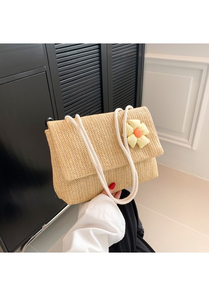 Batı Tarzı Postacı Çantası ile Üç Boyutlu Çiçekler (Yurt Dışından) modelleri