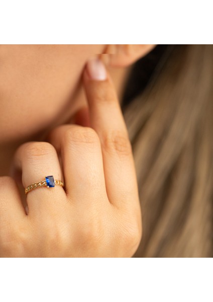 Gurmet Detaylı Minimal Altın Yüzük CGKYZK0135